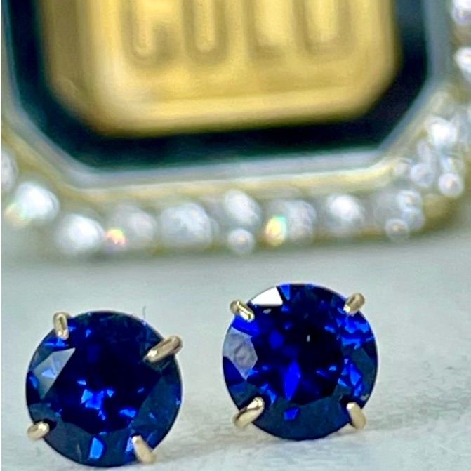 14kt Solid Sapphire Stud Earrings 5mm Each Blue Sapphire. 1ct Total